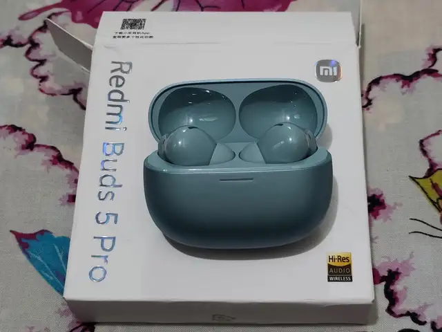 Беспроводные наушники Redmi buds 5 Pro, Бохтар (Курган-Тюбе)