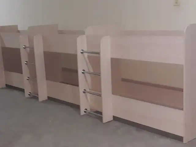 Двухъярусная кровать на заказ, Хуҷанд