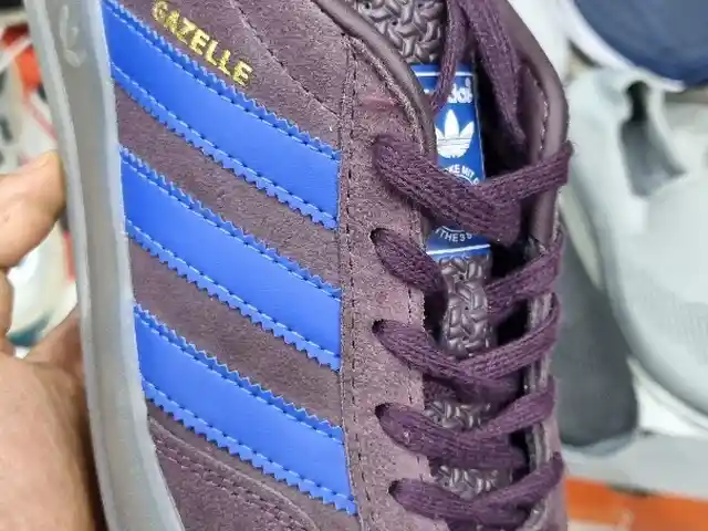 Кроссовки Adidas gazelle, Худжанд