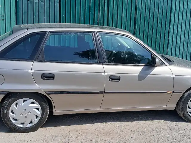 Opel Astra H