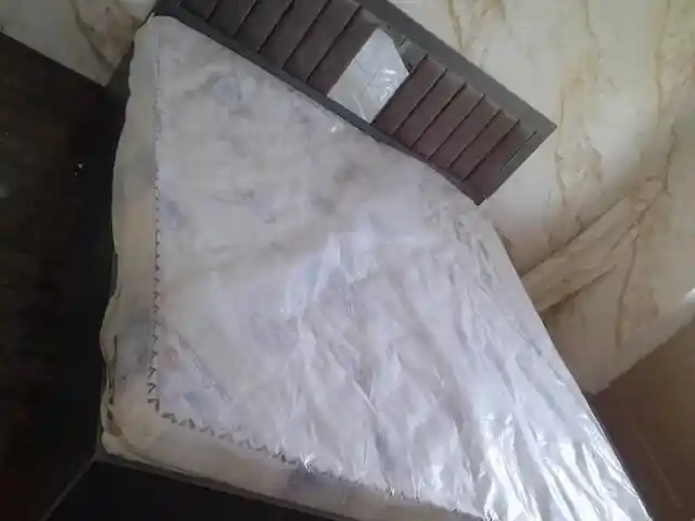 Кровать двуспальная, Душанбе