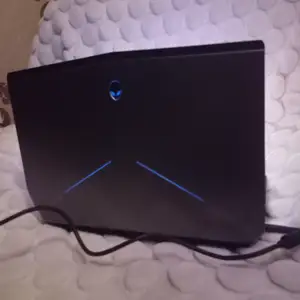 Игровой ноутбук Alienware 15 R2, Душанбе