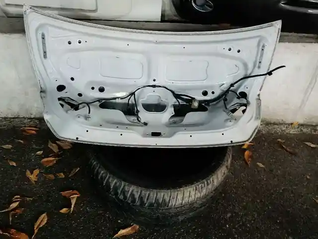 Багажник от Toyota Camry 5, Душанбе
