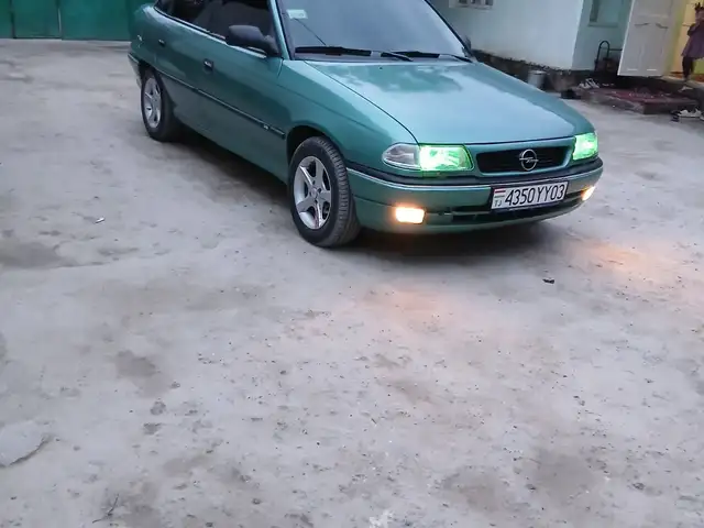 Opel Astra F