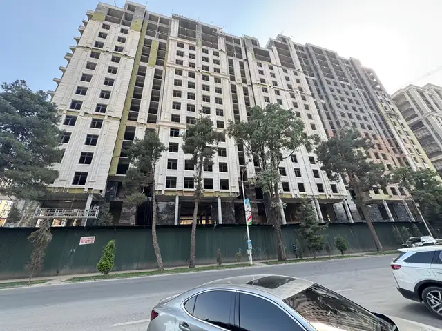 3-комн. квартира, 4 этаж, 121 м², Перекресток Зелёного Базара, Душанбе