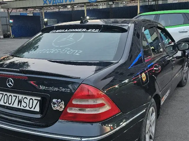 Mercedes-Benz C class