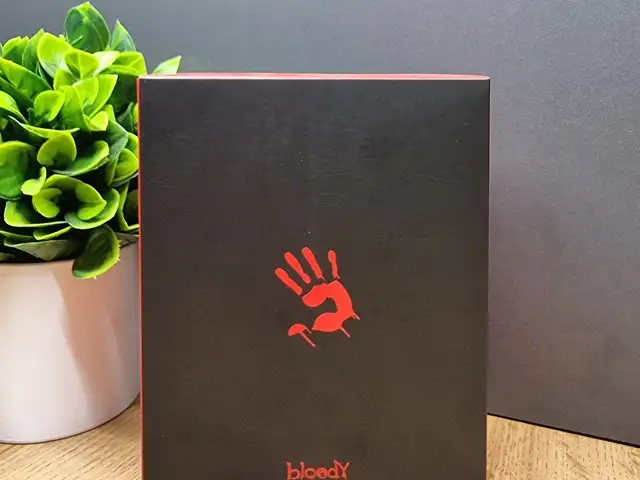 Игровая проводна мышка Bloody V8MA, Худжанд