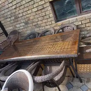 Плетенный стол со стульями, Душанбе