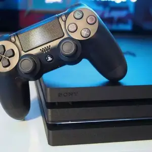 Игровая приставка PlayStation 4 PRO, Душанбе