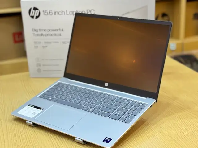Ноутбук HP 15-fd1134nia Core 3 100U DDR4-8GB 512GB SSD, Душанбе - 7