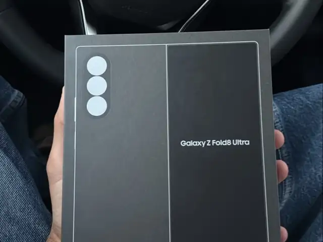 Samsung z fold 8 ultra, Душанбе