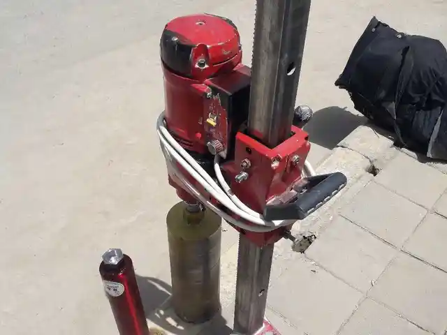 Услуги крота, Душанбе