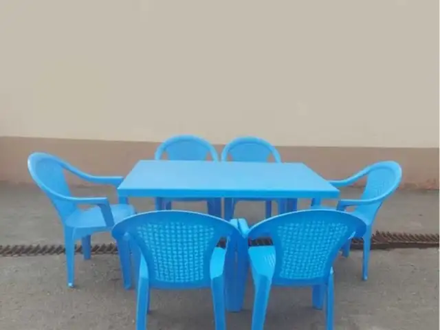 Столы и стулья, Душанбе