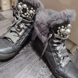Сапоги, Душанбе