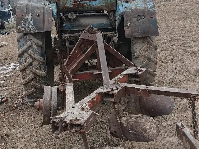 Трактор Т28, Деваштич (Ганчи)