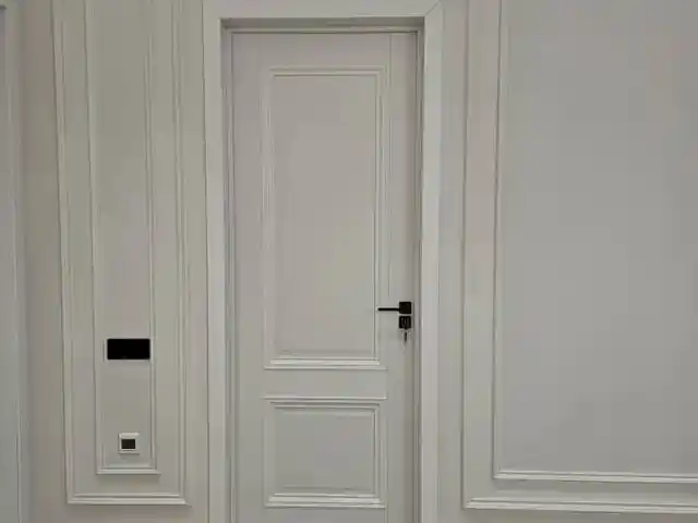 Дверь, Душанбе