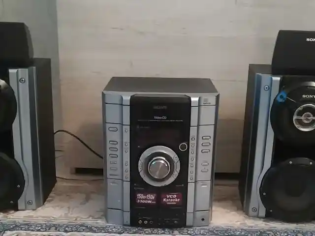 Музыкальный центр Sony, Душанбе