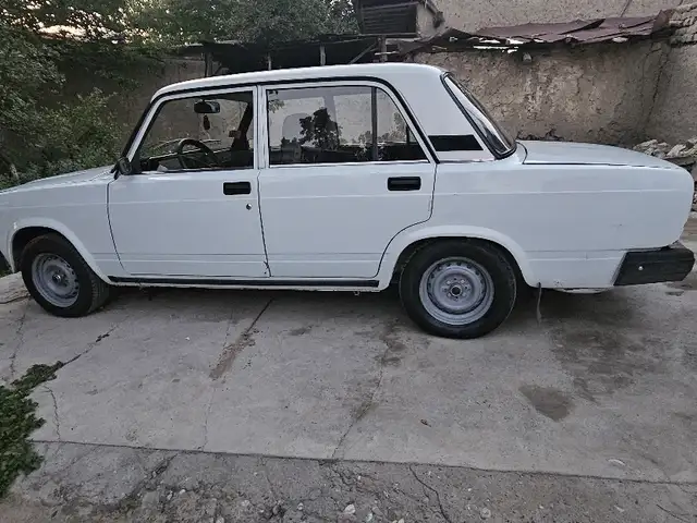 Lada (ВАЗ) 2107
