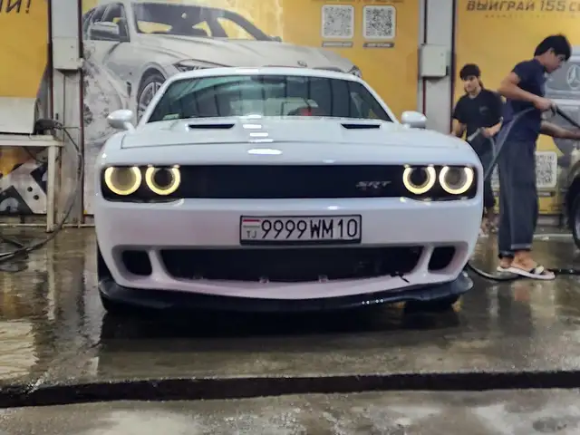 Dodge Challenger