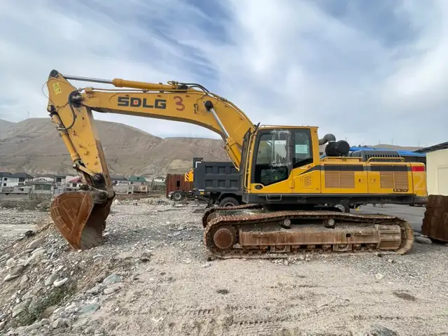 Экскаватор SDLG E6365F, Душанбе