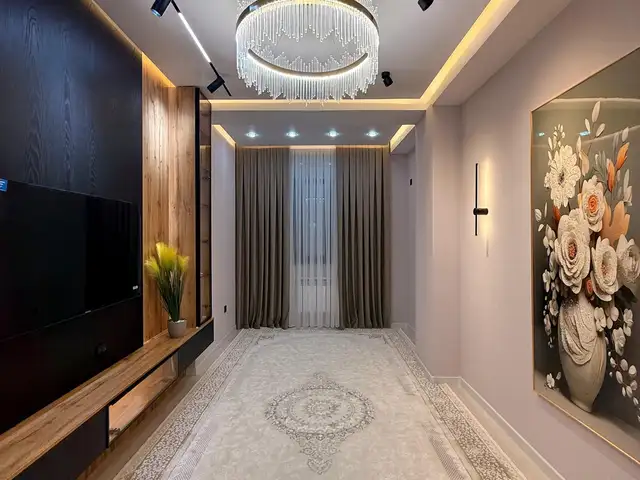 4-комн. квартира, 2 этаж, 89 м², Сомони, Душанбе