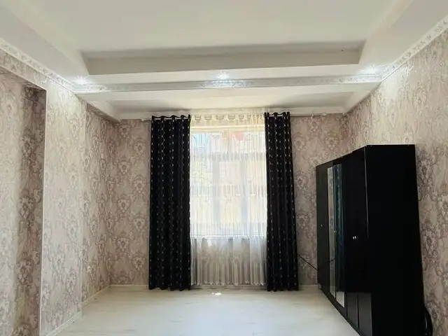 2-комн. квартира, 1 этаж, 57 м², кучаи Муаллимон, Ваҳдат