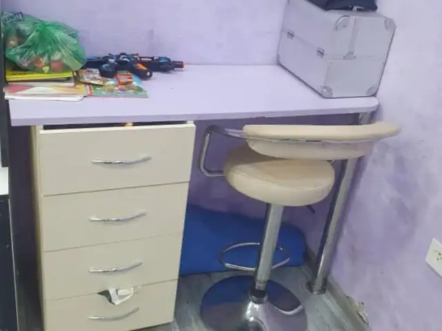 Стол для маникюра, Хуҷанд