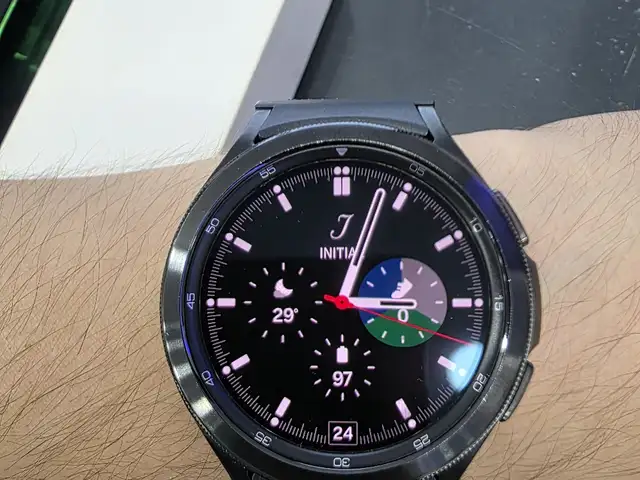 Смарт часы Samsung Galaxy Watch4 Classic 46mm, Душанбе