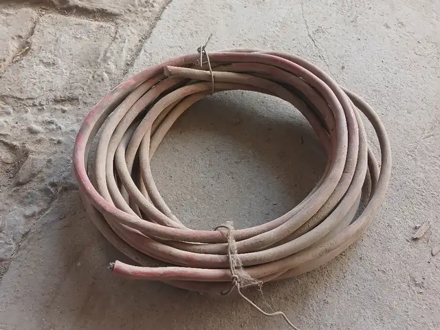 Кабель, Худжанд