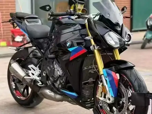 Мотоцикл BMW S1000R, Душанбе