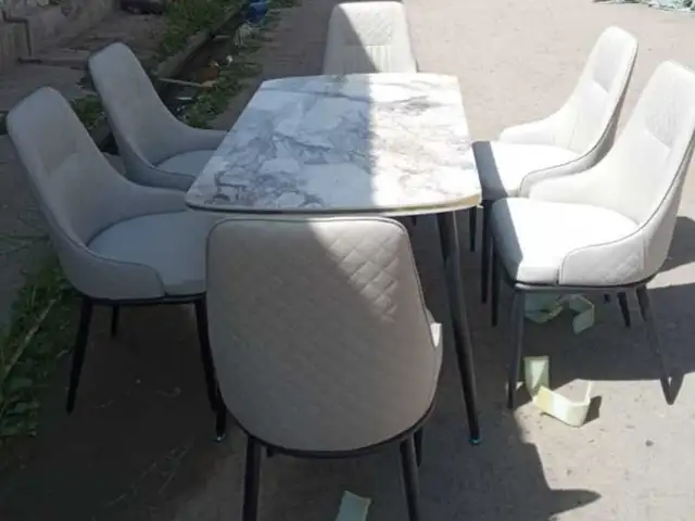 Стол и стулья, Душанбе