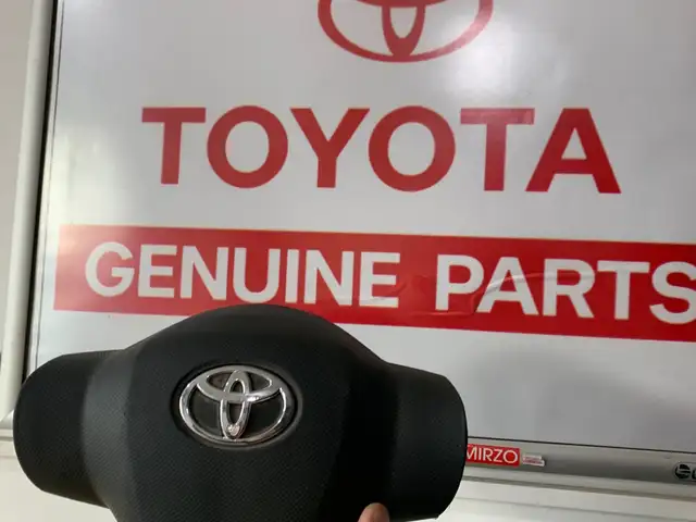 Аэробак руля от Toyota Yaris, Хуҷанд