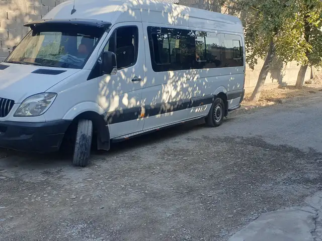 Микроавтобус Sprinter, 2008, Хуҷанд