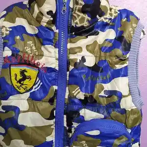 Безрукавка, Душанбе
