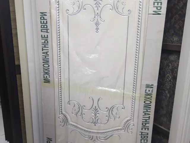 Дверь, Душанбе