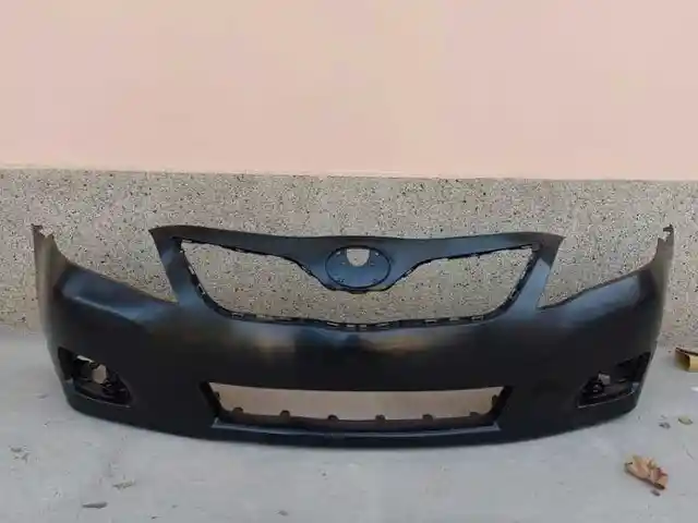 Передний бампер Toyota camry 2 XLE, Худжанд