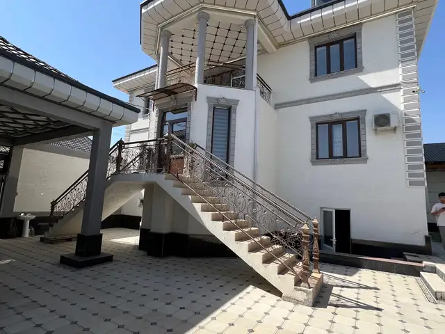 2 этажн. 7-комн. дом, 6 соток, 29мкр, Хуҷанд