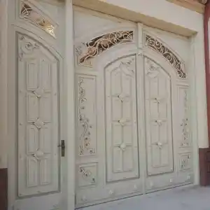 Дарвоза, Душанбе