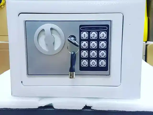 Сейф, Душанбе