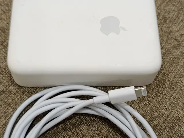 Внешний аккумулятор Apple MagSafe battery Pack, Душанбе