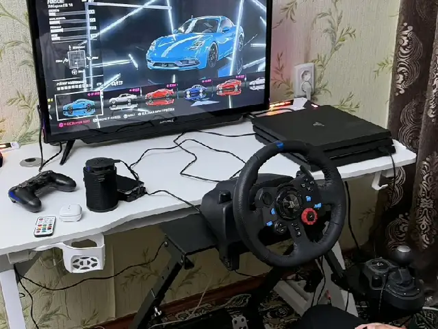 Игровая приставки Sony PlayStation 4pro, Худжанд