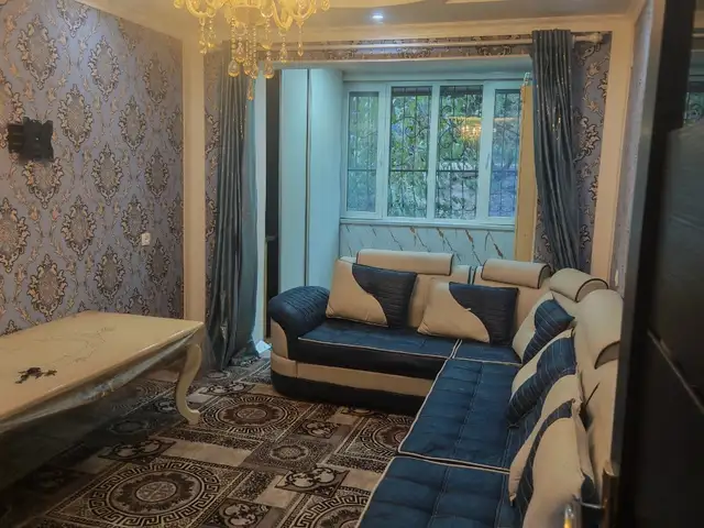 2-комн. квартира, 1 этаж, 50м², 20-мкр, Хуҷанд