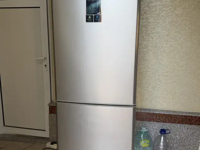 Холодильник Samsung, Худжанд