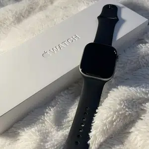 Смарт часы Apple Watch 11 series, 42mm, Space grey, Душанбе