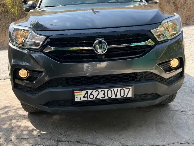 Ssang Yong Rexton