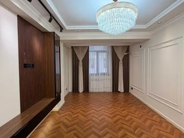 3-комн. квартира, 5 этаж, 135 м², Шохмансур, Душанбе