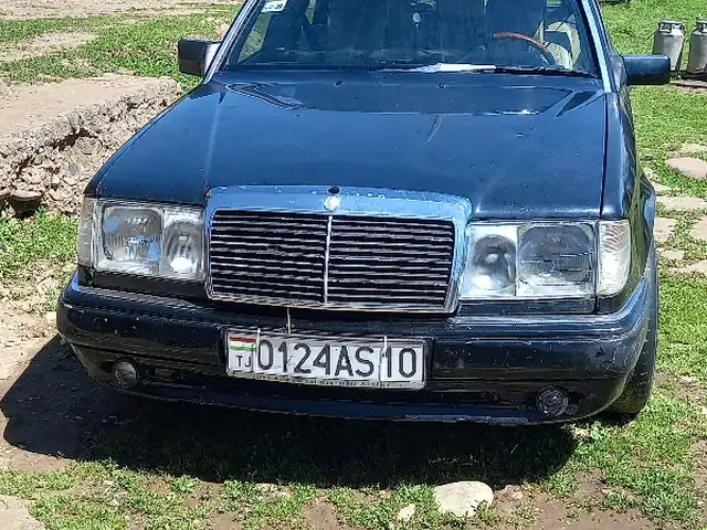 Mercedes-Benz W124