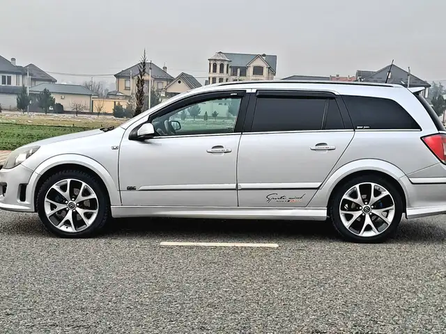 Opel Astra H