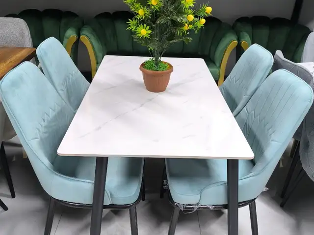 Столы и стулья, Душанбе