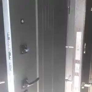 Входная железная дверь, Душанбе